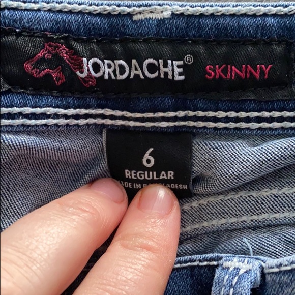 Girls size 6 jeans - Picture 3 of 4